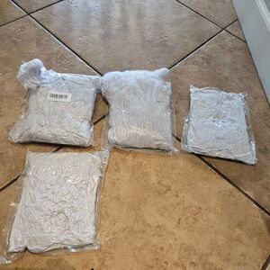 Halloween Stretchy Cob Webs 4 new Packages